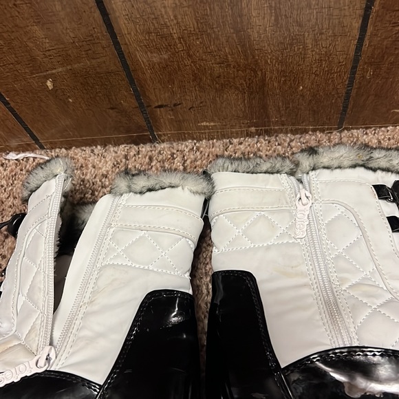 Women’s winter boots - Picture 2 of 5
